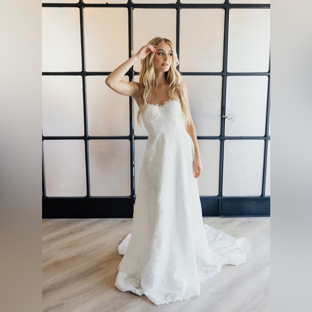 Flora Wedding Dress